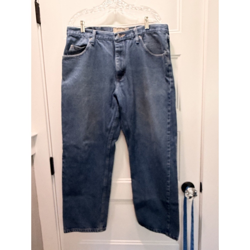 Wrangler Authentic Men's Jeans 38x29 Relaxed Fit‎ Med Wash 100% Cotton ZM200SD
